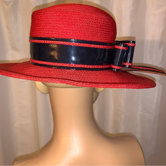 VINTAGE red straw/silk Delia hat SAINT LAURENT PARIS patent leather & silk trim - Picture 11 of 14